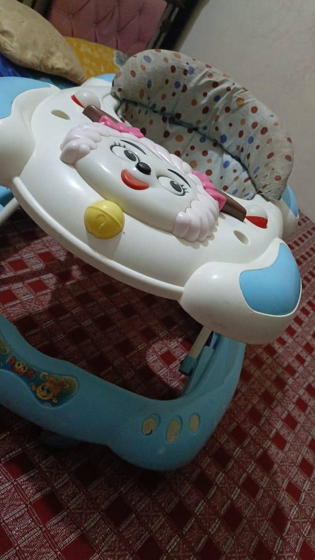 Walker excellent condition 3