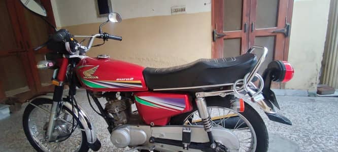 Honda 125 Bike For sale. WhatsApp number _"03229844345)