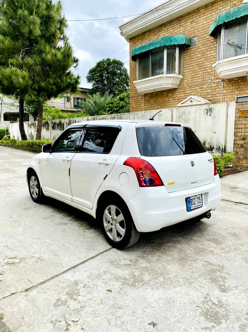 Swift Automatic 2012 Islamabed numbr 12