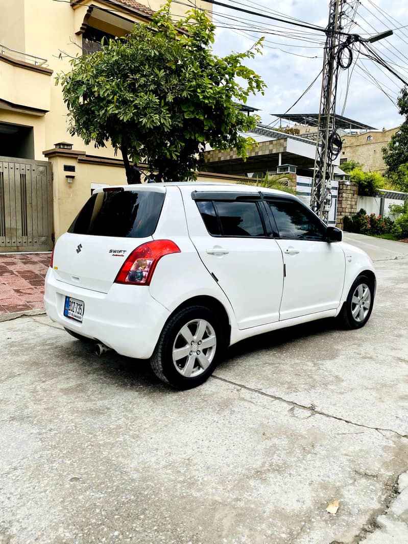 Swift Automatic 2012 Islamabed numbr 13