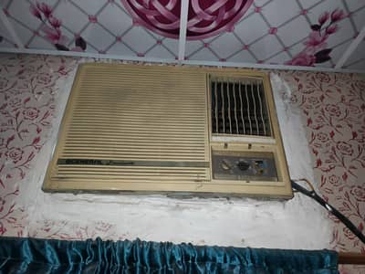 General window AC 1.5 TON