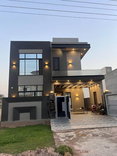 10 Marla Brand New Home For Sale 60ft Road