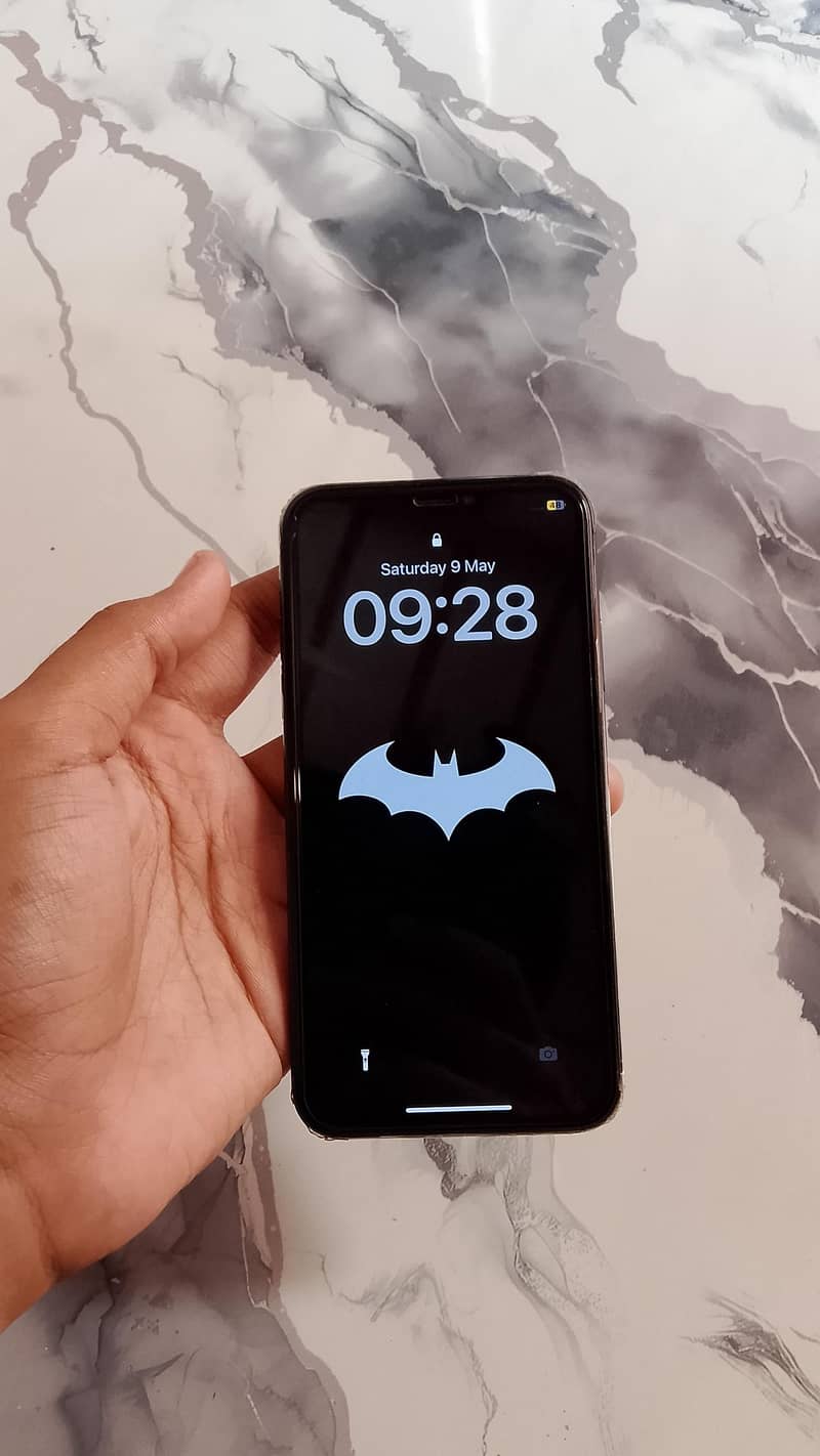 Iphone X 4