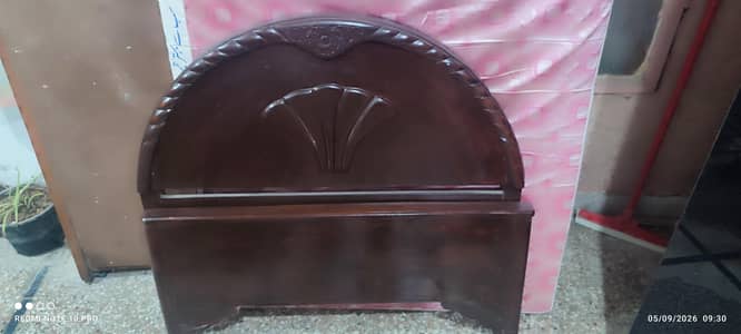 Single bed with mattress for sale
