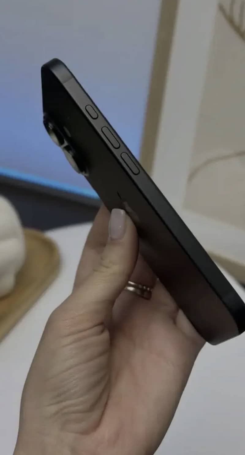 Iphone 16 mdm 4