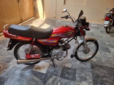 United US 100 2026 Model for Sale
