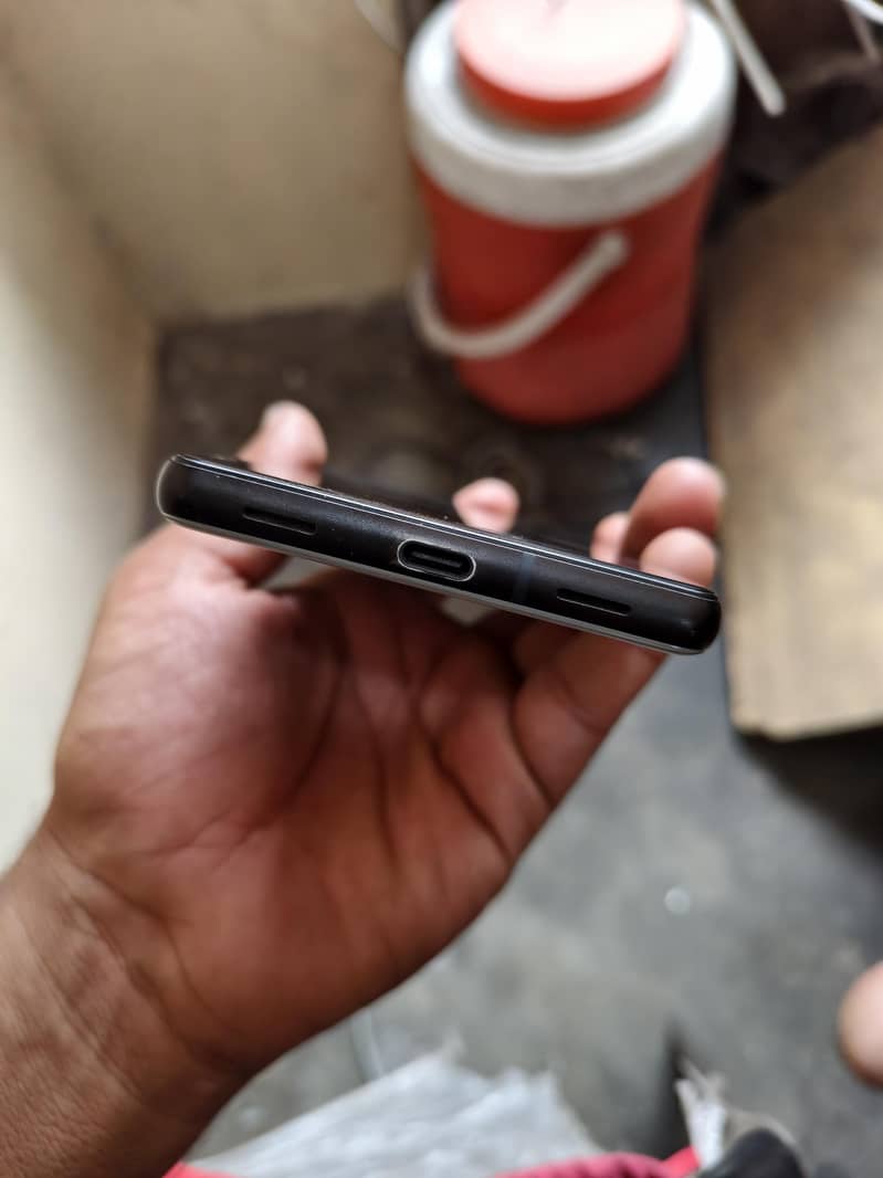 Google pixel 6a 4
