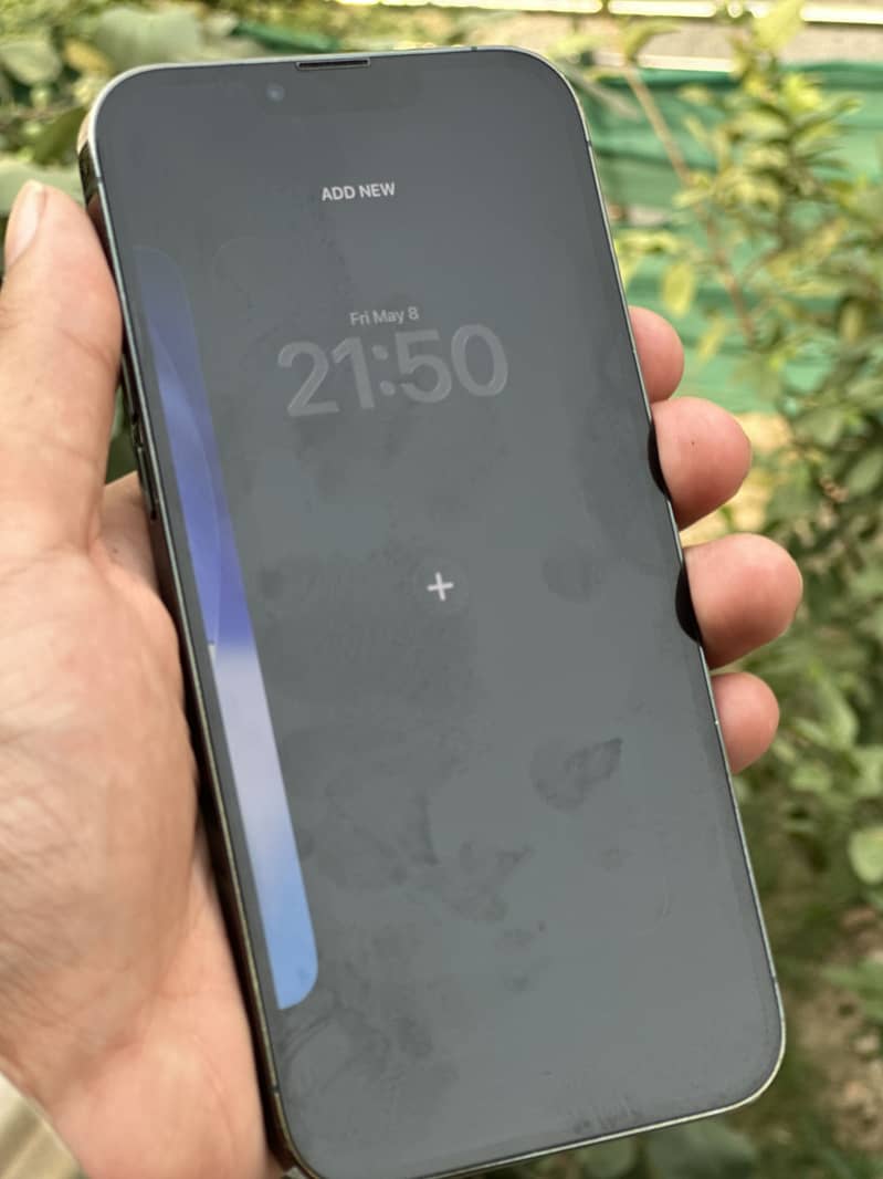 Iphone 13 pro Max 6
