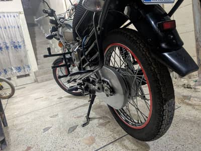 SUZUKI GS-150