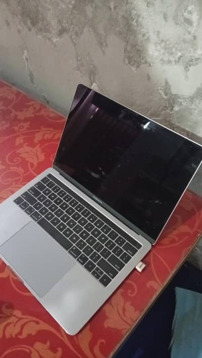 MacBook Pro 2017