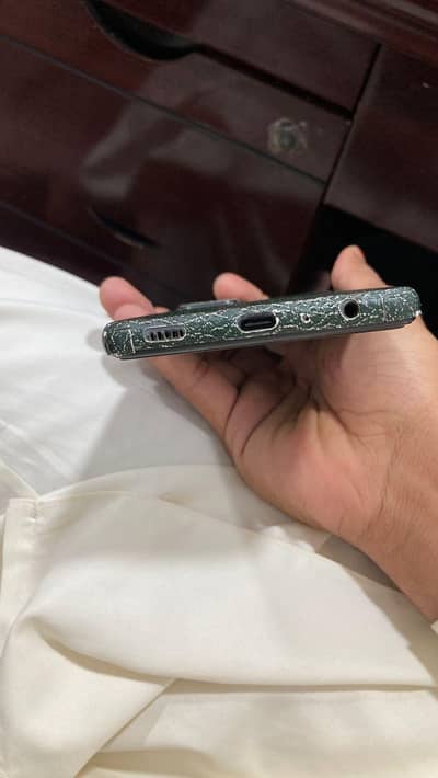 Samsung A72 - 8/128 PTA Approved With Box