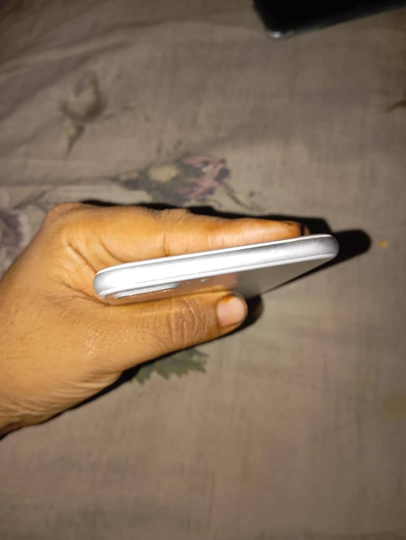 iPhone 7 plus 4