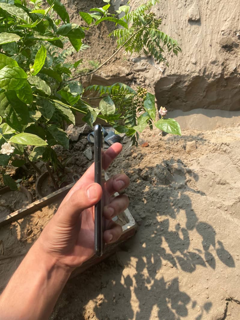 iphone xs max 3
