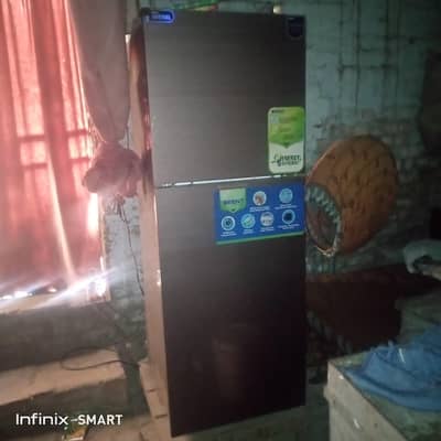 Orient fridge 10 by 10 condition for sell