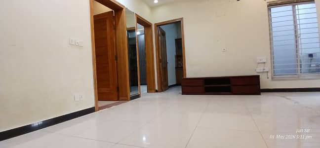 Luxury Upper Portion