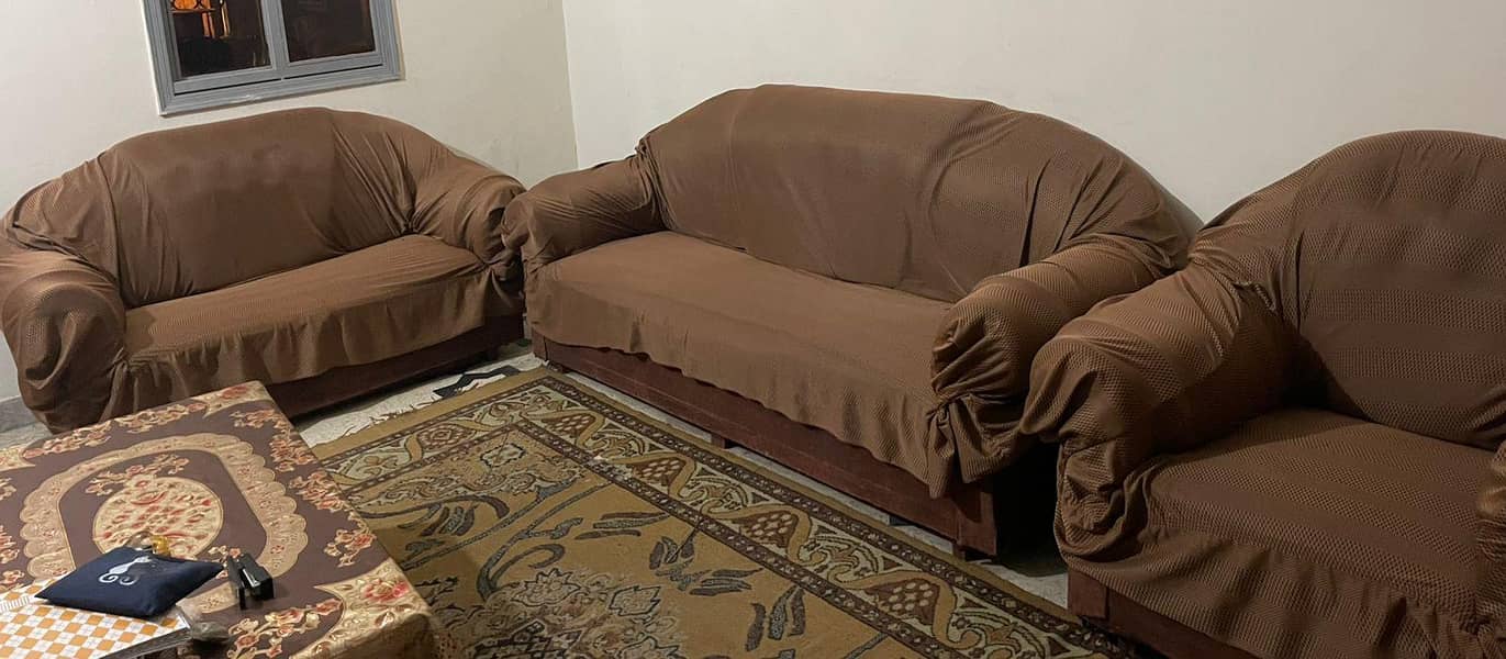good condition sofa 3