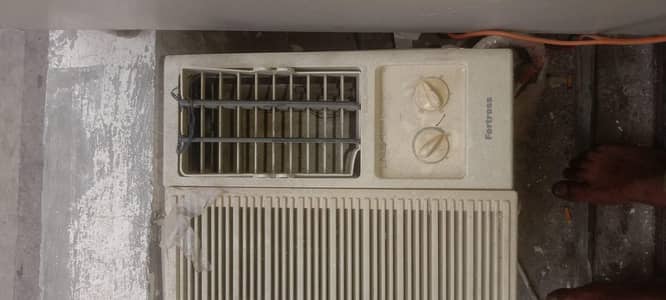 Window AC for Sale  ‎0.5 Ton (7000 BTU) Fortress AC available