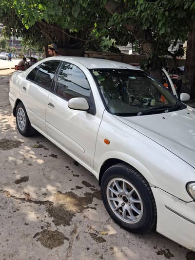Sunny nissan ex saloon for sale.