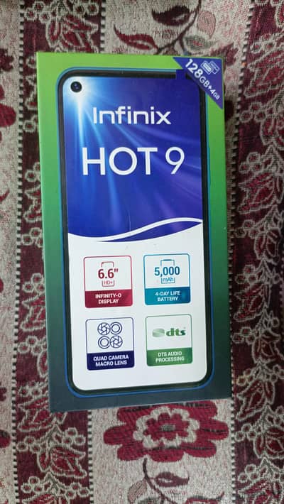Hot 9  4/128 with box