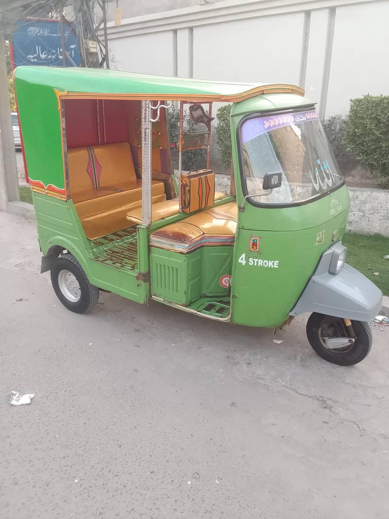 Auto rickshaw 0