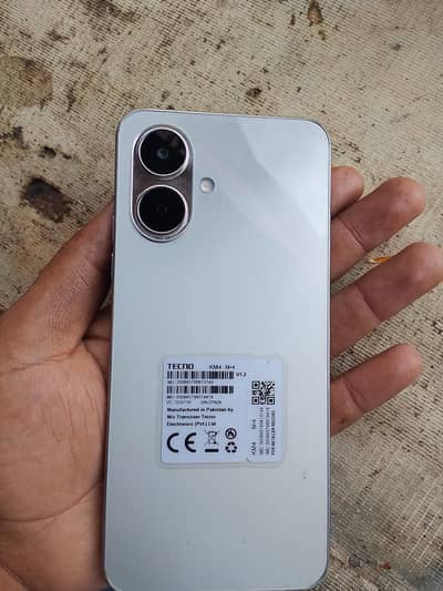 Tecno spark go2