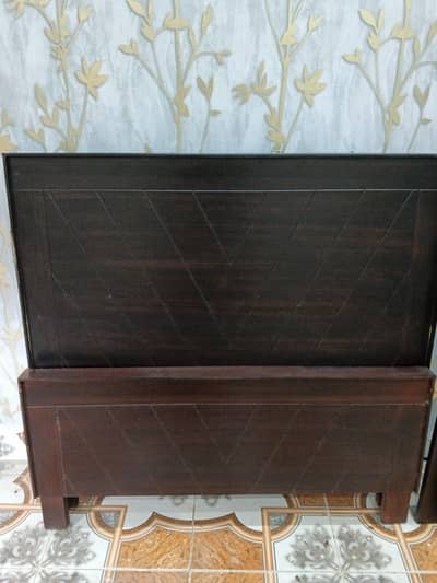 single bed new and  sofa cum bed used for sale