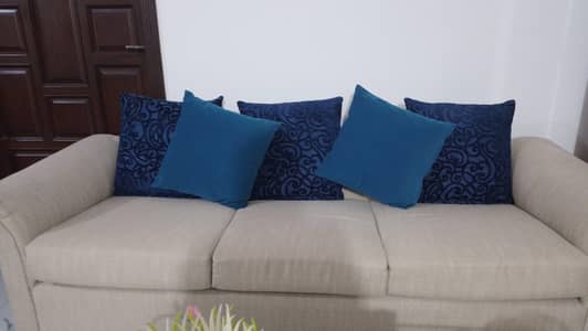 7 seater new sofa