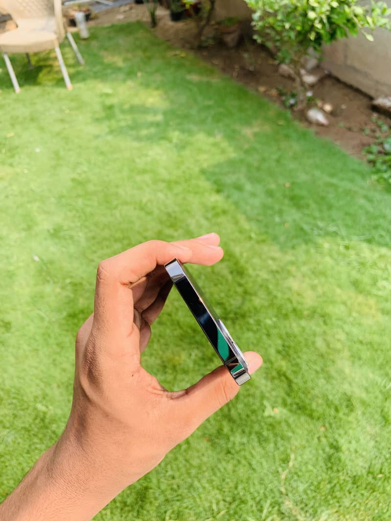 Iphone 12 pro 8