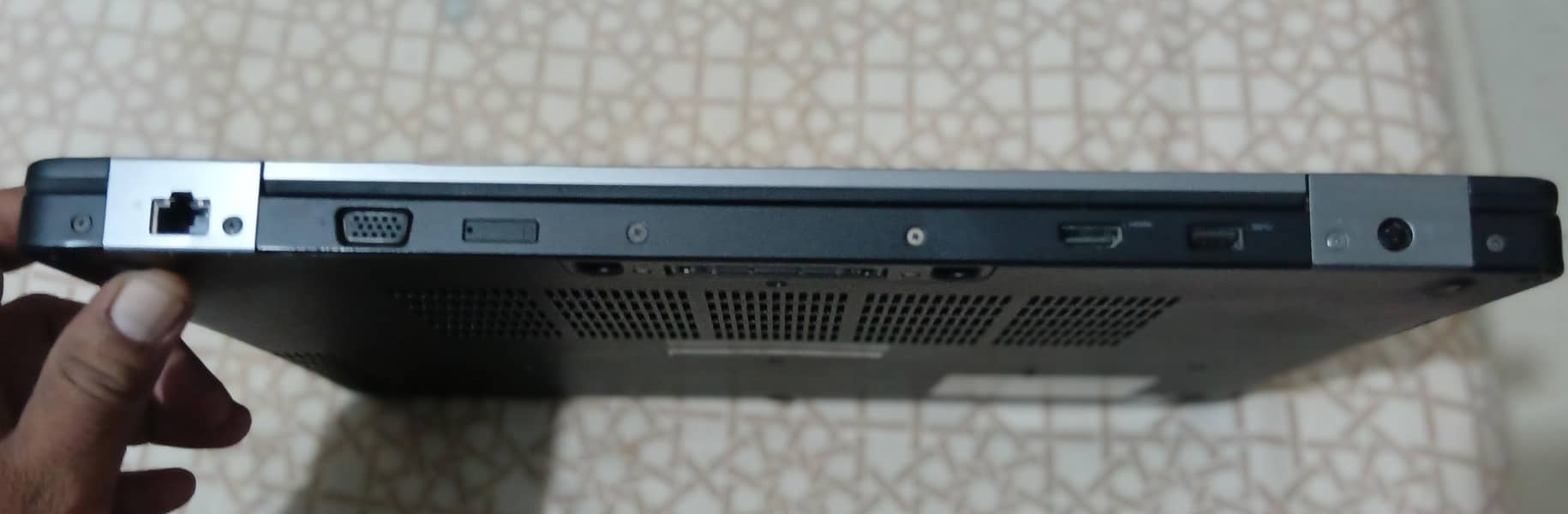 dell Latitude E5570 4