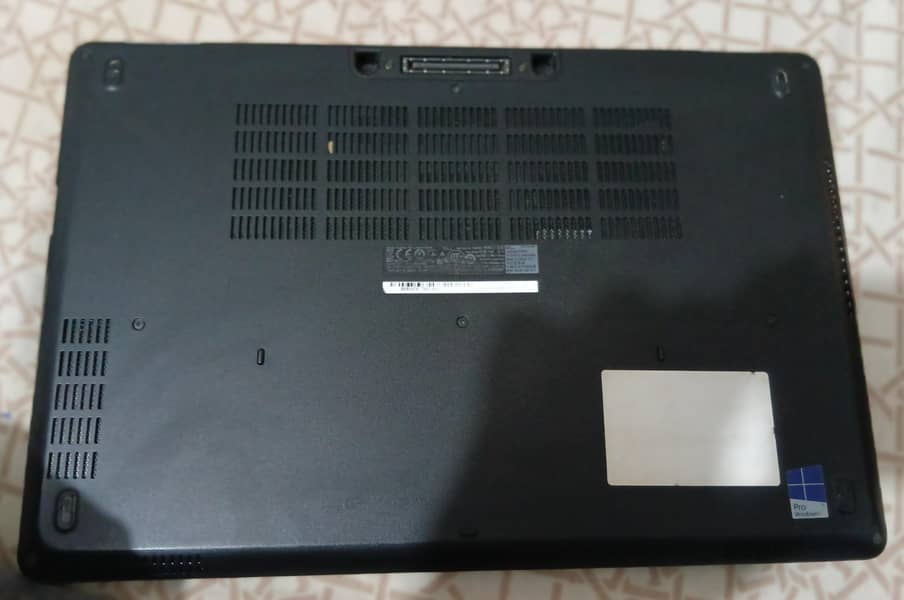 dell Latitude E5570 7