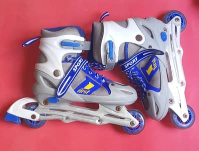 kids adjustable rolling sketch shoes in blue colour