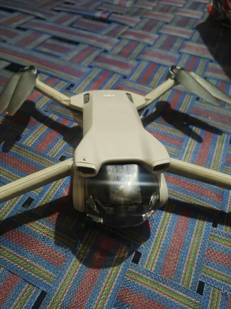 DJI drones camera  mini  3 0