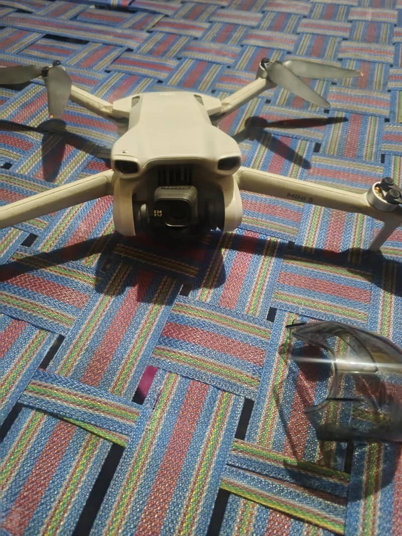 DJI drones camera  mini  3 1