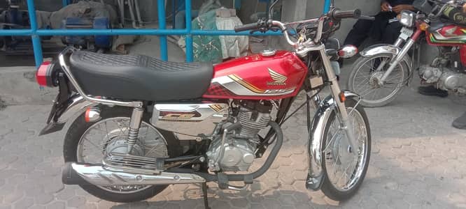 Cg125 speciql edition red