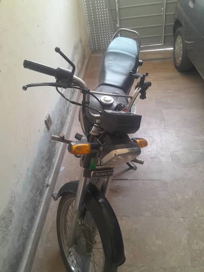 Automatic Petrol Bike for Sale – Good Condition