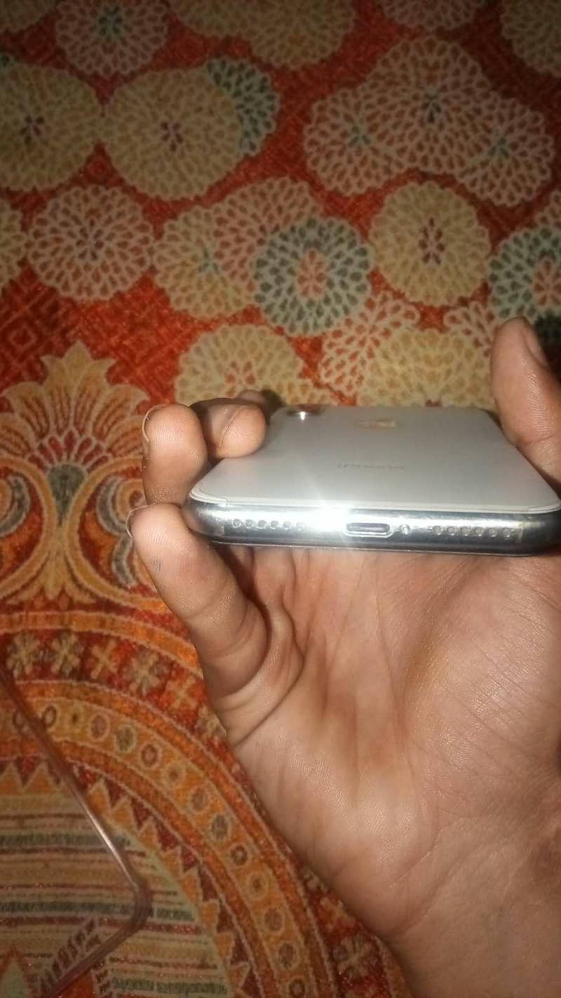 iphone x white 1