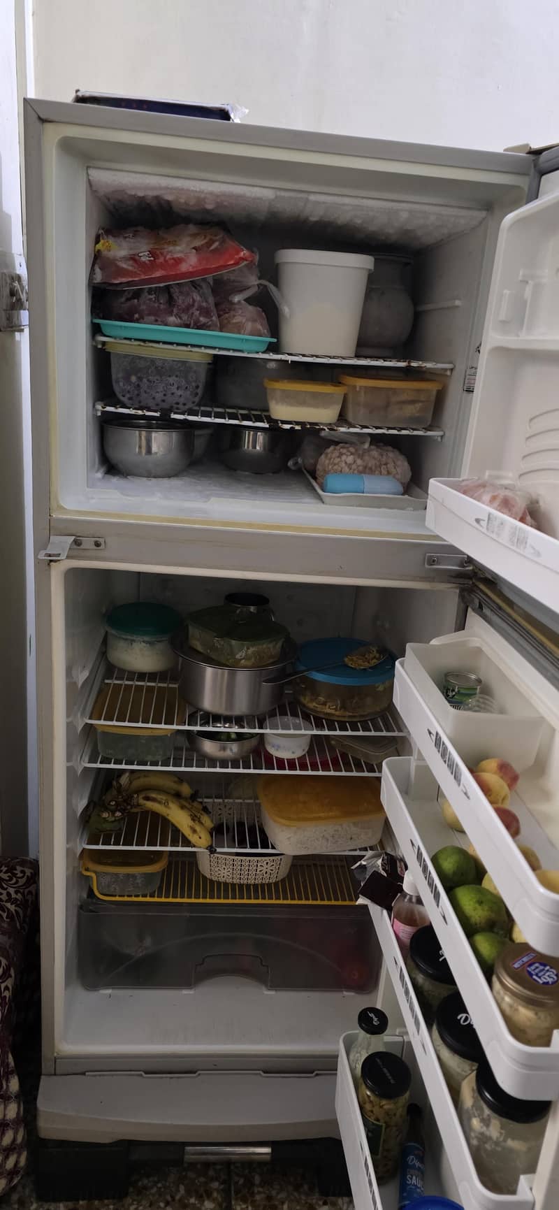 dawlance fridge 2