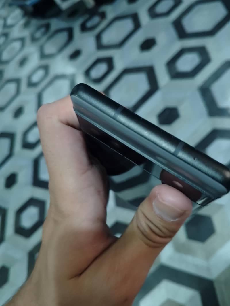 Google pixel 6a 5