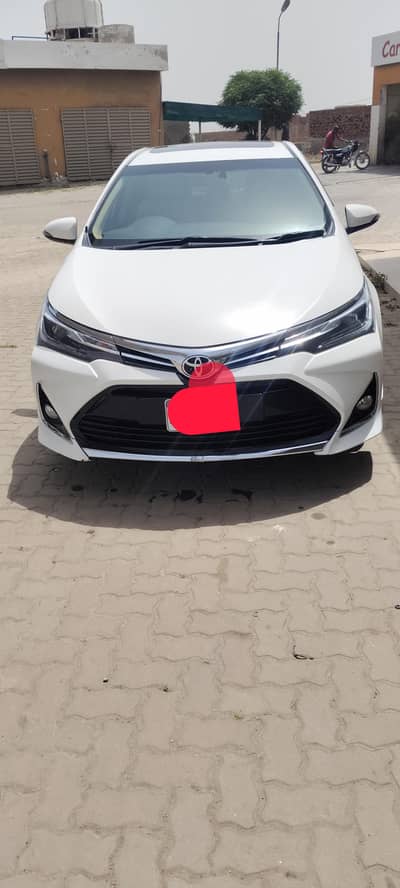Toyota Corolla Altis Grande X CVT-i 1.8 Black Interior