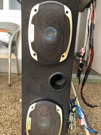 speaker and Amip  Rock Marrs