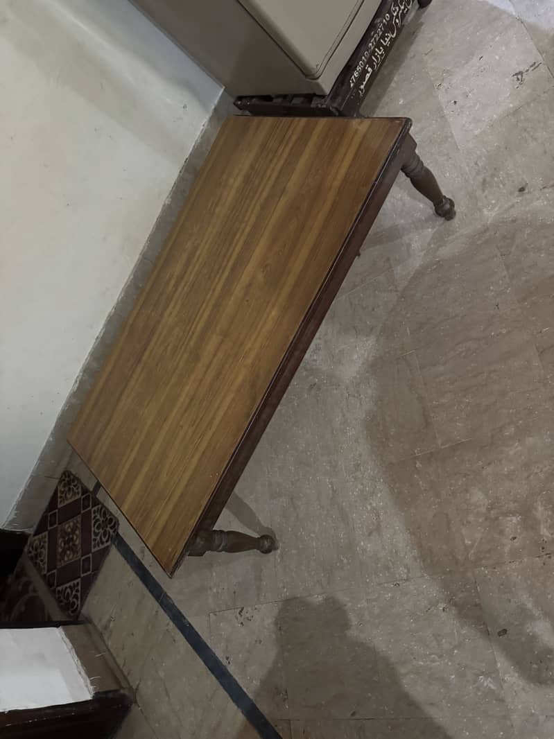 Prayer table 0