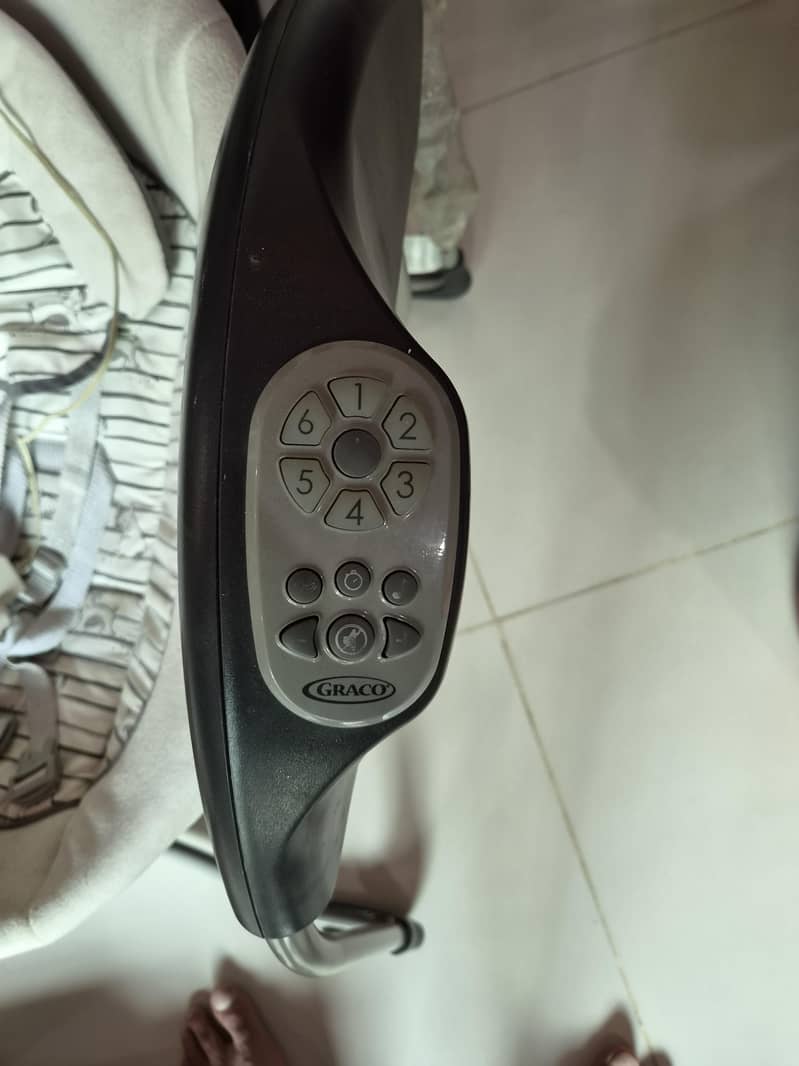 Graco eletric swing 1