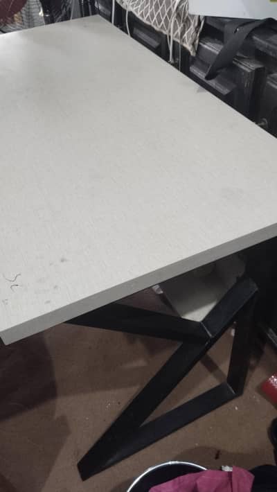 Modern Study / Computer/Gaming Table with Drawer – Strong & Stylish