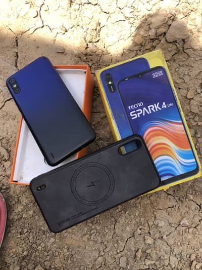 Tecno spark go
