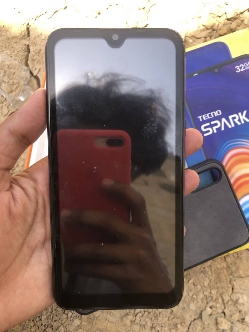 Tecno spark go 2