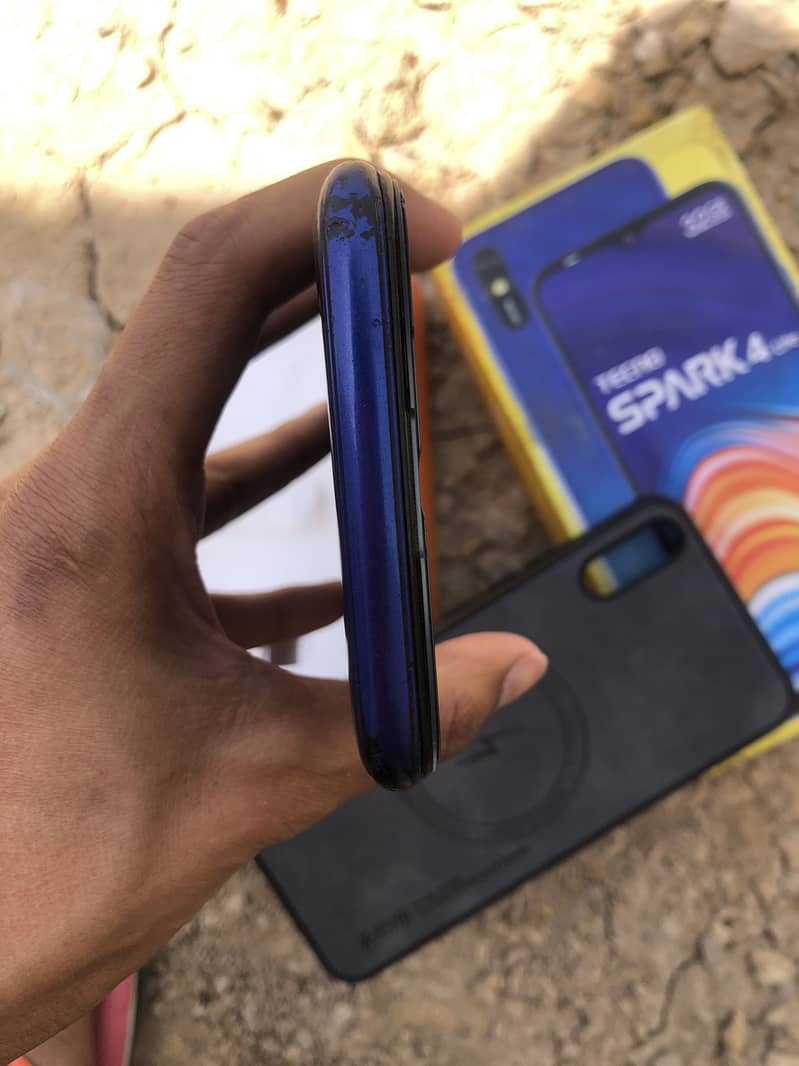 Tecno spark go 6