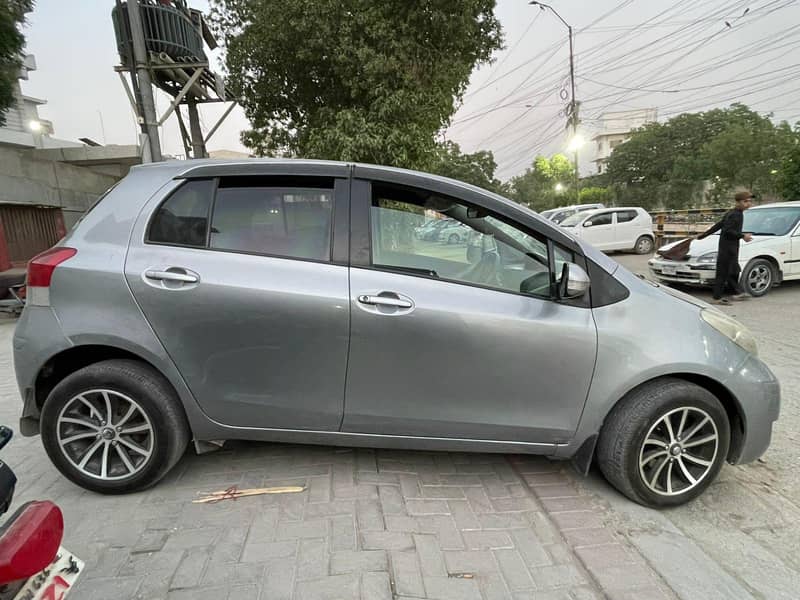 Vitz 2008 | 2012 2