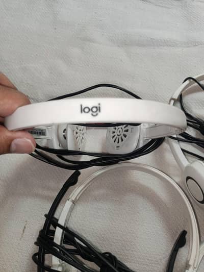 we are selling Logitech headphone.