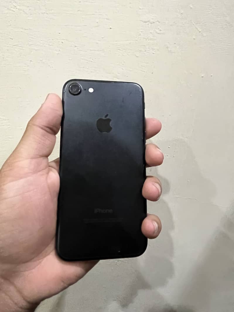 iPhone 7 2