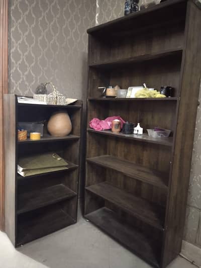 2 bookshelves - good condition